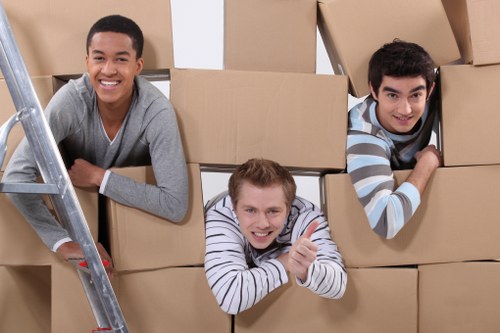 Removal company Westminster supporting a smooth final move